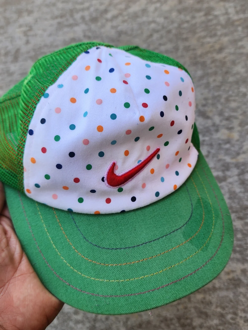 Nike Multicolor‎ Polka Dot Cap Green Mesh Snapback Hat Red Swoosh, Child Size